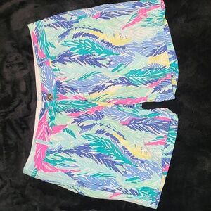 Lilly Pulitzer Feather Print Jayne Shorts 12